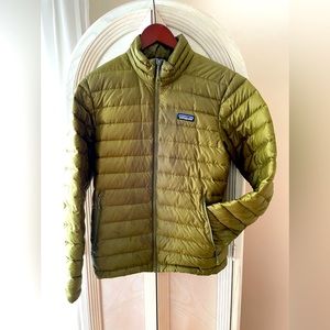 Men’s Patagonia Worn Wear Down Sweater SM